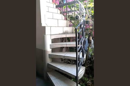 Casa à venda com 222m², 3 quartos e 2 vagas