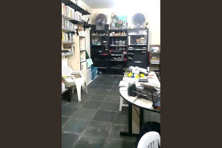 Casa à venda com 222m², 3 quartos e 2 vagas