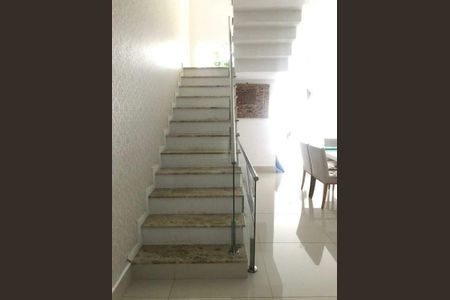 Casa à venda com 312m², 4 quartos e 4 vagas