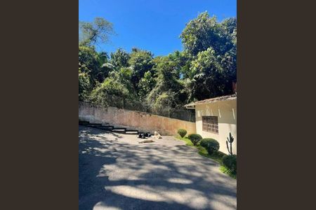 Casa à venda com 333m², 3 quartos e 5 vagas