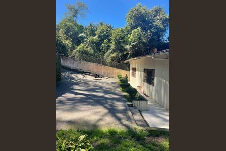 Casa à venda com 333m², 3 quartos e 5 vagas