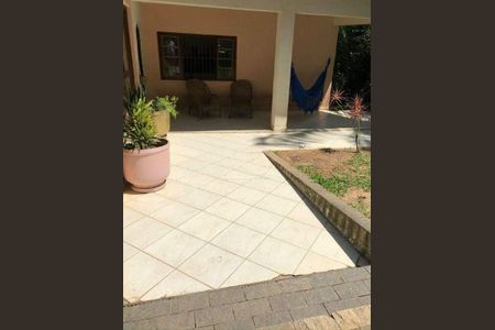 Casa à venda com 333m², 3 quartos e 5 vagas