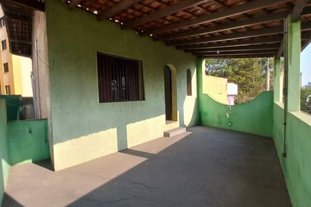 Casa à venda com 194m², 4 quartos e 2 vagas