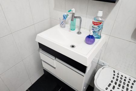 Casa à venda com 180m², 3 quartos e 4 vagasBanheiro