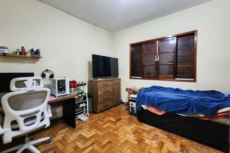 Casa à venda com 180m², 3 quartos e 4 vagasQuarto 3