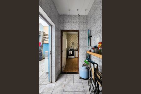 Casa à venda com 180m², 3 quartos e 4 vagasÁrea de Serviço