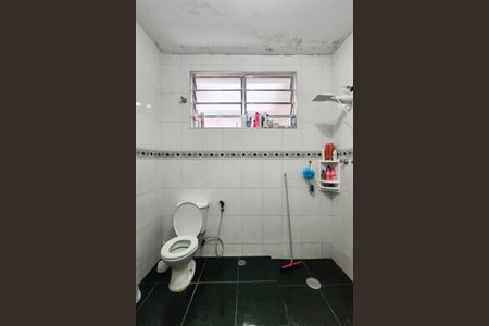 Casa à venda com 180m², 3 quartos e 4 vagasBanheiro