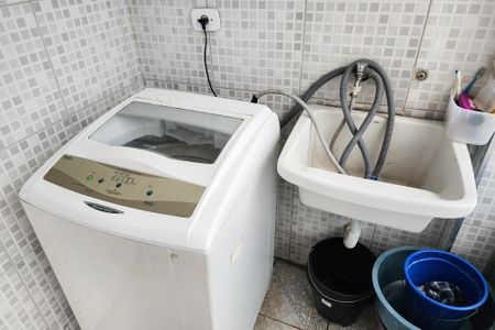 Casa à venda com 180m², 3 quartos e 4 vagasÁrea de Serviço