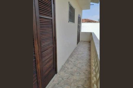 Casa à venda com 246m², 4 quartos e 5 vagas