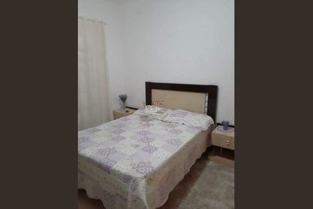 Casa à venda com 246m², 4 quartos e 5 vagas