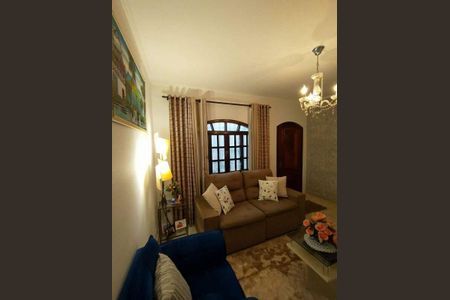 Casa à venda com 133m², 3 quartos e 2 vagas