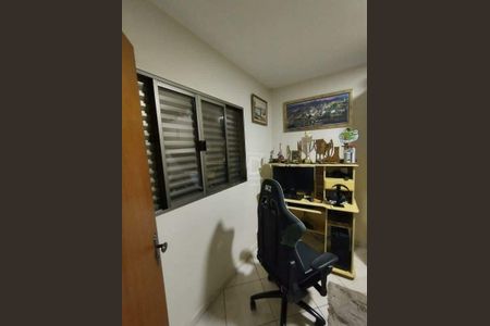 Casa à venda com 133m², 3 quartos e 2 vagas