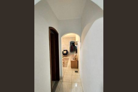 Casa à venda com 133m², 3 quartos e 2 vagas