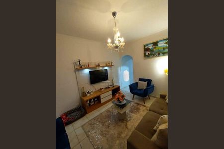 Casa à venda com 133m², 3 quartos e 2 vagas