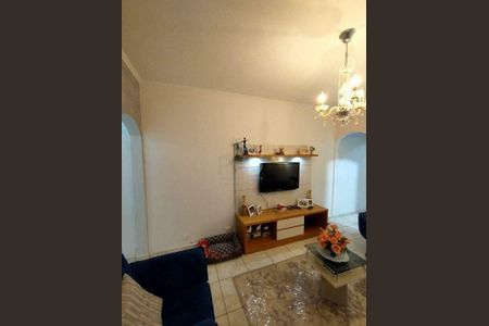 Casa à venda com 133m², 3 quartos e 2 vagas