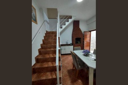 Casa à venda com 133m², 3 quartos e 2 vagas