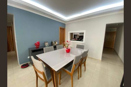 Apartamento à venda com 156m², 3 quartos e 2 vagas