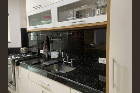 Apartamento à venda com 156m², 3 quartos e 2 vagas