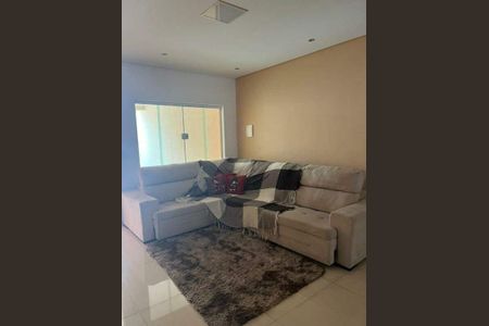 Casa à venda com 230m², 4 quartos e 2 vagas
