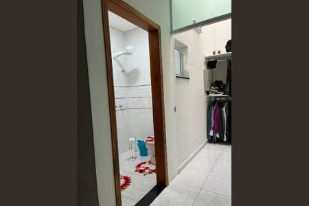 Casa à venda com 230m², 4 quartos e 2 vagas