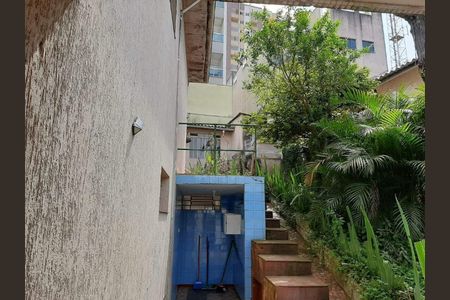 Casa à venda com 66m², 2 quartos e 3 vagas