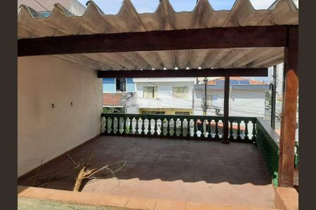 Casa à venda com 66m², 2 quartos e 3 vagas