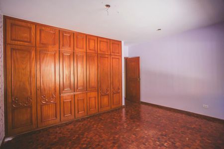 Casa à venda com 250m², 3 quartos e 2 vagasQuarto 2