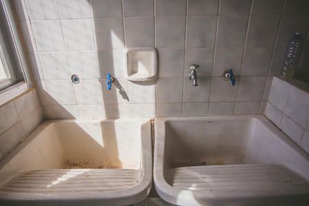 Casa à venda com 250m², 3 quartos e 2 vagasLavanderia