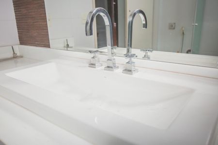 Casa à venda com 250m², 3 quartos e 2 vagasBanheiro Suíte