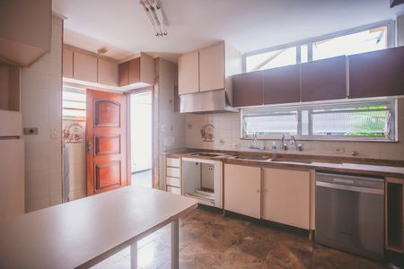 Casa à venda com 250m², 3 quartos e 2 vagasCozinha