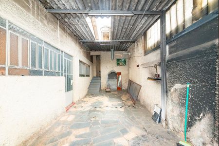 Casa à venda com 300m², 4 quartos e 1 vaga Casa à venda com 300m², 4 quartos e 1 vagaÁrea comum