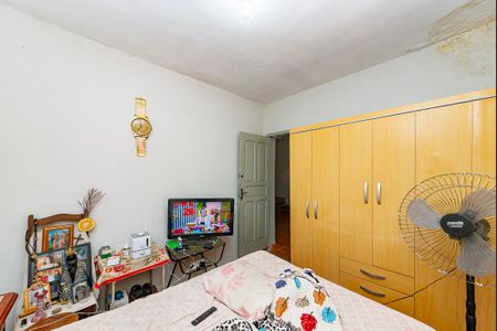 Casa à venda com 300m², 4 quartos e 1 vaga Casa à venda com 300m², 4 quartos e 1 vagaQuarto 1