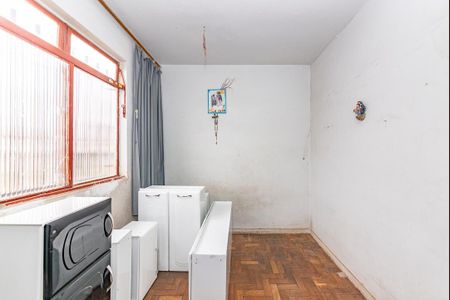 Casa à venda com 300m², 4 quartos e 1 vaga Casa à venda com 300m², 4 quartos e 1 vagaQuarto 3