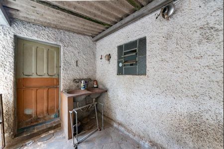 Casa à venda com 300m², 4 quartos e 1 vaga Casa à venda com 300m², 4 quartos e 1 vagaÁrea de Serviço