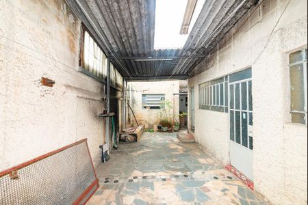Casa à venda com 300m², 4 quartos e 1 vaga Casa à venda com 300m², 4 quartos e 1 vagaÁrea comum