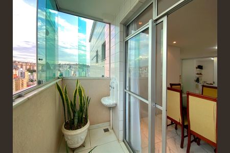 Apartamento à venda com 197m², 4 quartos e 3 vagasÁrea comum