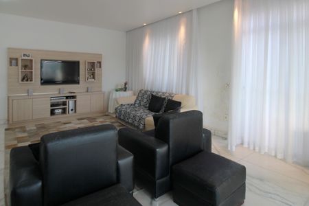Apartamento à venda com 197m², 4 quartos e 3 vagasSala de Estar