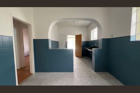 Casa à venda com 248m², 2 quartos e 4 vagasCopa