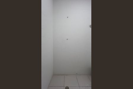 Casa à venda com 248m², 2 quartos e 4 vagasBanheiro 1