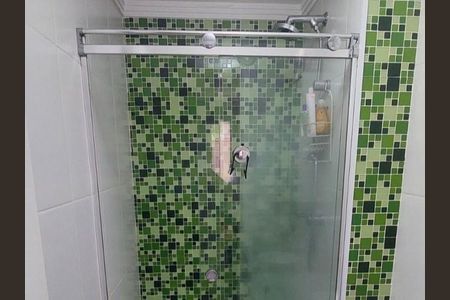 Apartamento à venda com 105m², 2 quartos e 2 vagasBanheiro 1