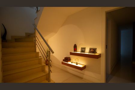 Apartamento à venda com 347m², 4 quartos e 3 vagasCorredor