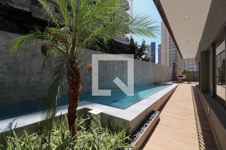 Studio para alugar com 22m², 1 quarto e sem vaga Studio para alugar com 22m², 1 quarto e sem vagaÁrea comum - Piscina