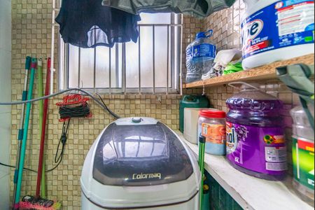 Apartamento para alugar com 55m², 2 quartos e 1 vagaÁrea de Serviço