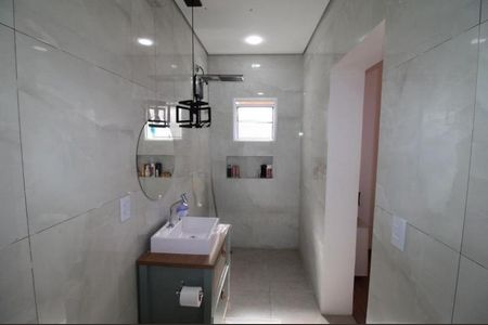 Casa à venda com 230m², 4 quartos e 3 vagas Casa à venda com 230m², 4 quartos e 3 vagasFoto 09