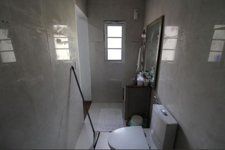 Casa à venda com 230m², 4 quartos e 3 vagas Casa à venda com 230m², 4 quartos e 3 vagasFoto 08