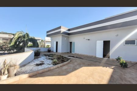 Casa de condomínio à venda com 360m², 4 quartos e 4 vagasVaranda da Suite 2 e Quarto 1
