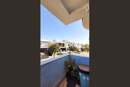 Casa de condomínio à venda com 360m², 4 quartos e 4 vagasVaranda do Quarto 2