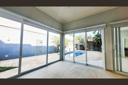 Casa de condomínio à venda com 360m², 4 quartos e 4 vagasÁrea gourmet