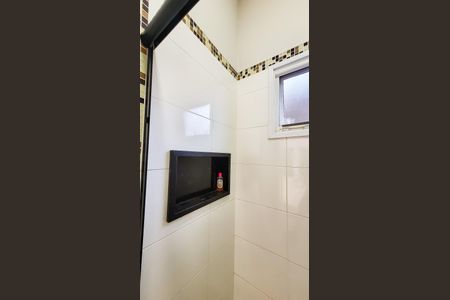 Casa de condomínio à venda com 360m², 4 quartos e 4 vagasBanheiro da Área externa