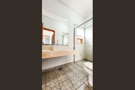 Casa de condomínio à venda com 360m², 4 quartos e 4 vagasBanheiro da Suite 1